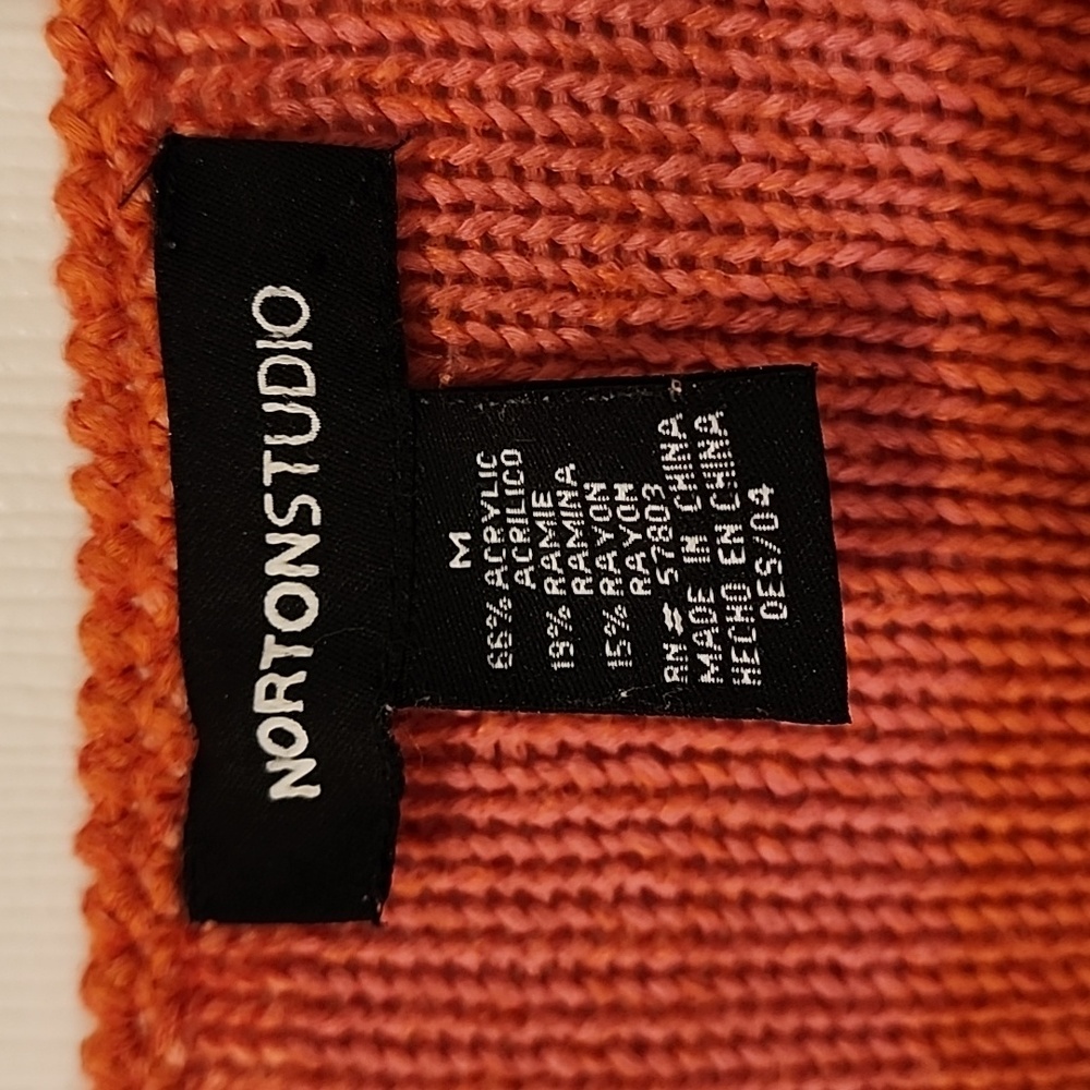 Sweater - Picture 3 of 4